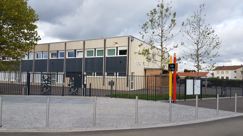 ecole le tour du parc